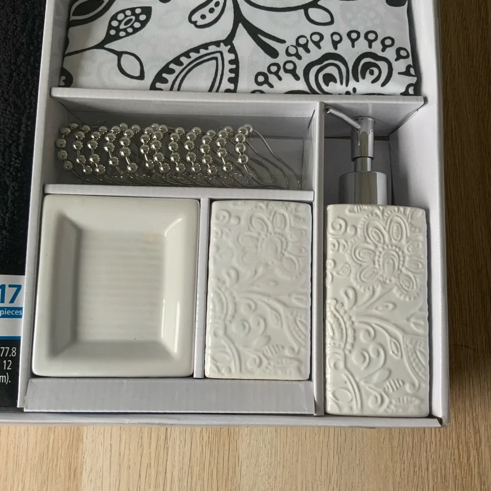 Mainstays 17 Pieces Bath Set